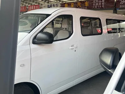 2025 Wuling Motors Wuling Yangguang 400km Bus Comfort Edition, фото 3, лот 11520338