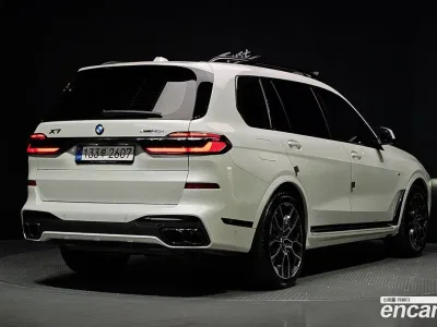 2025 BMW X7 xDrive 40i M Sport 6STR, фото 2, лот 10165750