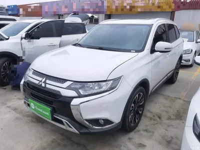 2020 Mitsubishi Outlander 2.0L 2WD Premium 5-seater, фото 2, лот 11180791