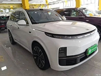 2025 Li Auto Li L8 Ultra Smart Renewal Edition, фото 4, лот 10824252