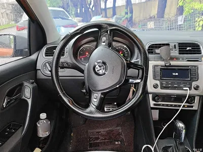 2016 Volkswagen Polo 1.6L Cross Polo Automatic, фото 3, лот 10466149