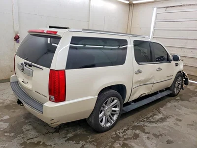 2010 CADILLAC ESCALADE ESV PLATINUM, фото 3, лот 10864838