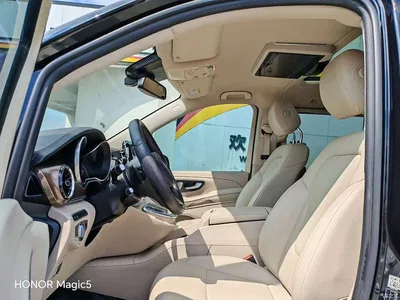 2021 Mercedes-Benz V-Class V 260 L Long Wheelbase Luxury Edition, фото 4, лот 11548794