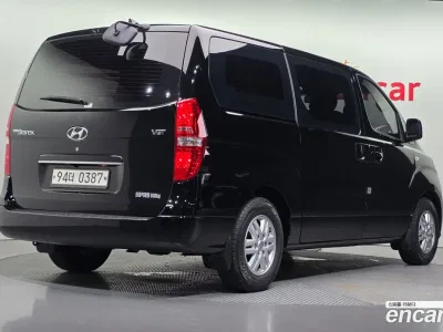 2020 Hyundai Starex Van 5-Seater, фото 2, лот 10230095