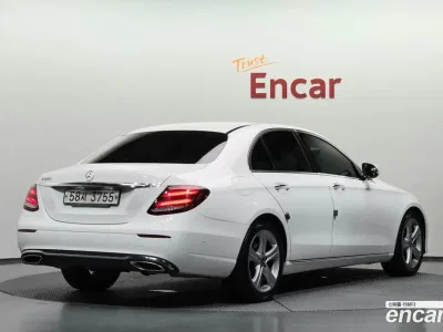 2018 Mercedes-Benz E-Class E200 Avantgarde, фото 2, лот 10180998