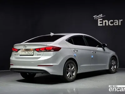 2017 Hyundai AVANTE 1.6 e-VGT SMART, фото 2, лот 10231309