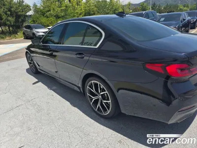 2022 BMW 5-Series 530i M Sport Package, фото 4, лот 10179056