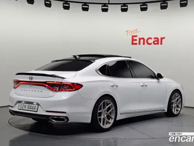 2017 Hyundai Grandeur 2.4 Premium Special, фото 1, лот 10060997