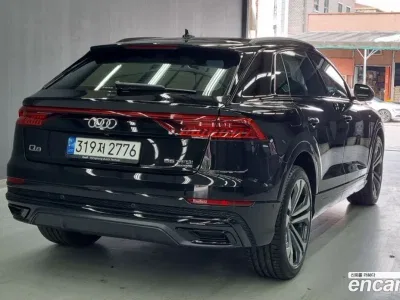 2023 Audi Q8 55 TFSI Quattro Premium, фото 4, лот 10105534