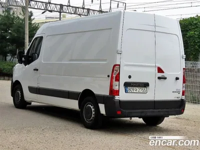 2022 Renault Master 2.3 Van L, фото 2, лот 10220133