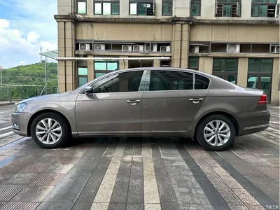 2015 Volkswagen Magotan Facelift 1.8TSI Luxury, фото 3, лот 10436886