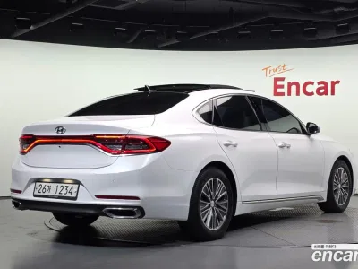 2019 Hyundai Grandeur Exclusive, фото 2, лот 10203770