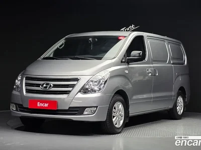 2017 Hyundai Starex 3-Seater VAN, фото 1, лот 11099387