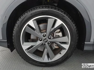 2022 Audi Q4 e-tron 40 Premium, фото 4, лот 10216483