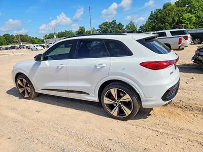 2025 AUDI SQ5 PRESTIGE, фото 2, лот 10851880