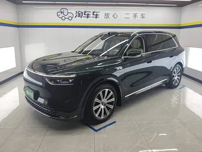 2025 AITO Wenjie AITO M8 Extended Range Max 37kWh 5-Seater, фото 1, лот 10278277