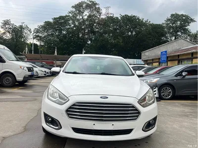 2015 Ford Escort 1.5L Automatic Fashion, фото 2, лот 10294982