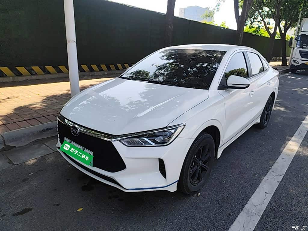 2021 BYD e3 Leading Comfort Edition, фото 2, лот 10259603