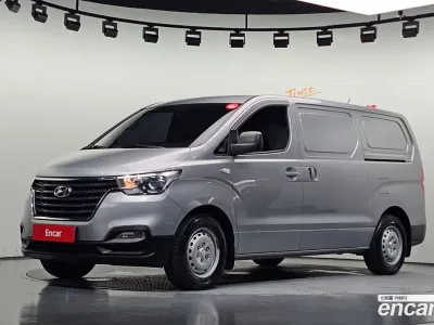 2019 Hyundai Starex Van 3-Seater, фото 1, лот 10214640