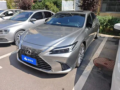 2025 Lexus ES 300h Ultimate Edition, фото 1, лот 10768093