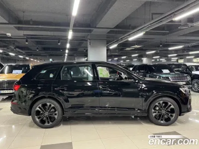 2026 Audi Q7 55 TFSI Quattro Premium, фото 2, лот 10188122