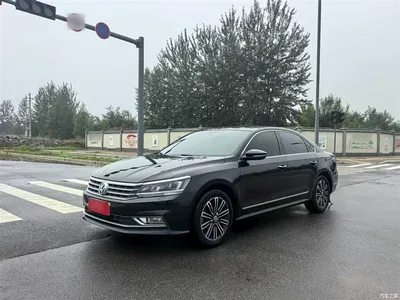 2017 Volkswagen Passat 330TSI DSG Luxury, фото 2, лот 10441128