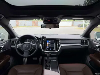 2021 Volvo S60 T4 Smart Elite Luxury, фото 3, лот 10366075