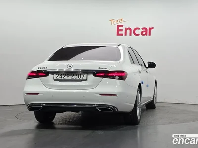 2022 Mercedes-Benz E-Class E220d 4MATIC Exclusive, фото 3, лот 10076376