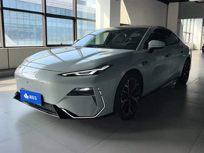 2025 Geely Galaxy Galaxy E8 700km Long Voyage Smart Drive Edition, фото 1, лот 11003747