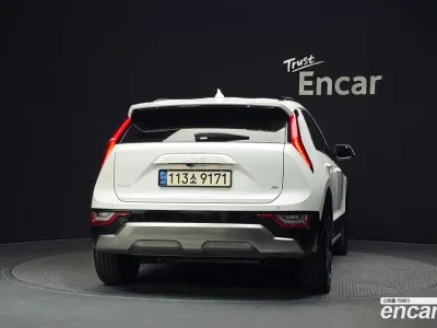 2022 Kia Niro Signature, фото 4, лот 11141278
