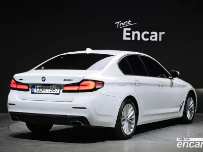 2021 BMW 5-Series 530i xDrive Luxury, фото 2, лот 10144319