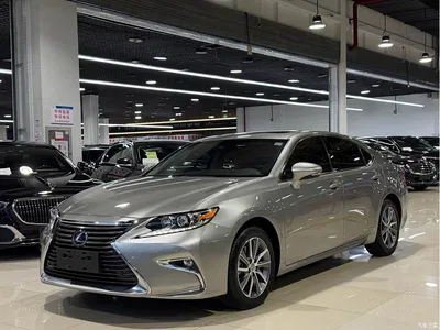 2015 Lexus ES 300h Comfort Edition, фото 1, лот 10770618
