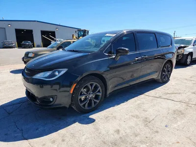 2019 CHRYSLER PACIFICA TOURING PLUS, фото 1, лот 11577823