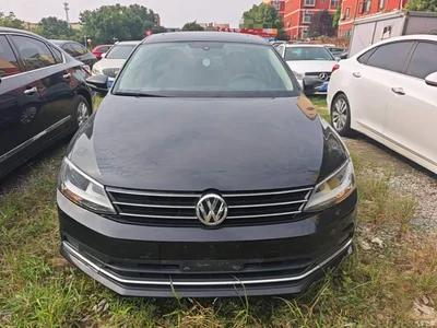 2015 Volkswagen Sagitar 1.6L Automatic Comfort, фото 3, лот 10458867