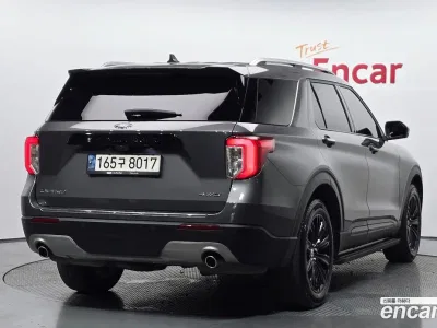 2021 Ford Explorer 2.3 LimIted 4WD, фото 2, лот 10128385