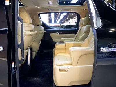2015 Toyota Alphard 3.5L Luxury Edition, фото 4, лот 11182590