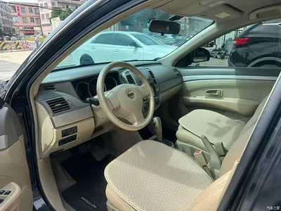 2012 Nissan Sylphy Classic 1.6XE Automatic Comfort Edition, фото 3, лот 10344111