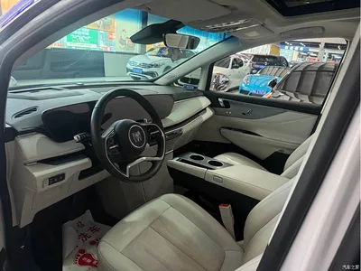 2024 Buick GL8 New Energy Landglory Premium Edition 7-Seater, фото 2, лот 10273343