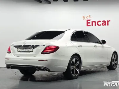 2017 Mercedes-Benz E-Class E200 Avantgarde, фото 2, лот 10180623