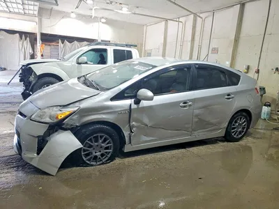 2012 TOYOTA PRIUS THREE, фото 1, лот 10554316