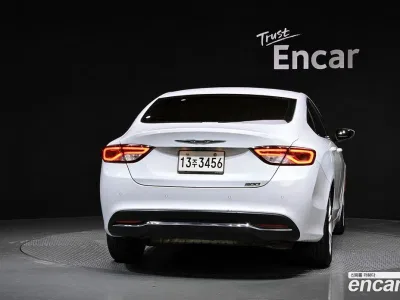 2015 Chrysler 200 2.4 Limited, фото 3, лот 10036095