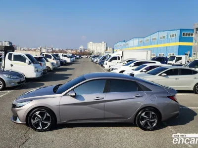 2021 Hyundai AVANTE Inspiration, фото 4, лот 10231618