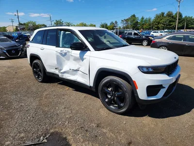 2023 JEEP GRAND CHEROKEE LAREDO, фото 4, лот 10792740