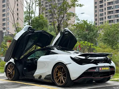 2019 McLaren 720S 4.0T Coupe, фото 4, лот 10321134