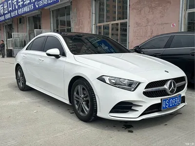 2022 Mercedes-Benz A-Class A 180 L Sport Sedan, фото 3, лот 10282956