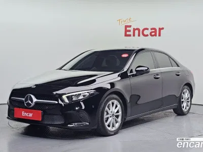 2020 Mercedes-Benz A-Class A220 Sedan, фото 1, лот 10036600