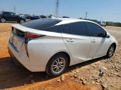 2016 TOYOTA PRIUS THREE, фото 3, лот 10507663