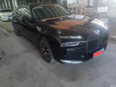 2023 BMW 7 Series Model 735Li M Sport Package, фото 2, лот 10383493