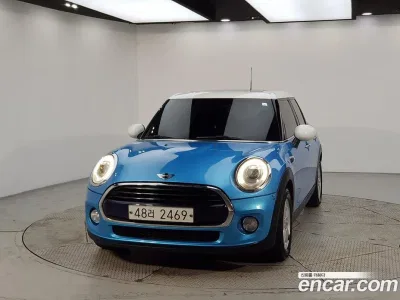 2017 Mini Cooper 5Door Mid, фото 2, лот 10204618