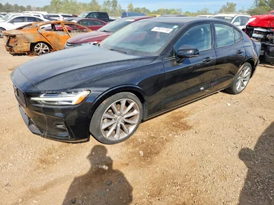 2021 VOLVO S60 T5 MOMENTUM, фото 1, лот 11281942